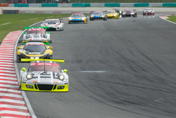 #911 Manthey Racing, Porsche 911 GT3R, Nick Tandy, Earl Bamber, Patrick Pilet