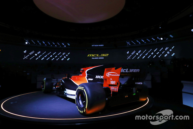 Präsentation: McLaren MCL32