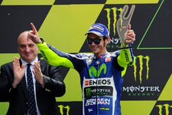 Podium: segundo lugar, Valentino Rossi, Yamaha Factory Racing