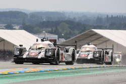 #2 Porsche Team Porsche 919 Hybrid: Romain Dumas, Neel Jani, Marc Lieb dan #1 Porsche Team Porsche 9