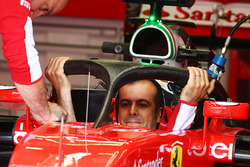 Ferrari SF16-H mit Halo-Cockpitschutz