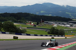 Льюїс Хемілтон, Mercedes AMG F1 W07 Hybrid