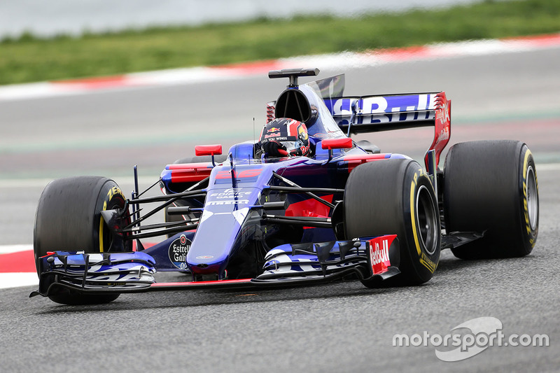 Данііл Квят, Scuderia Toro Rosso STR12