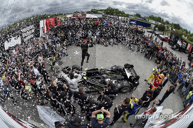 A futam győztese, Josef Newgarden, Team Penske Chevrolet