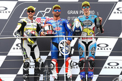 Podium: deuxième place pour Thomas Luthi, CarXpert Interwetten, le vainqueur Mattia Pasini, Italtrans Racing Team, troisième place pour Alex Marquez, Marc VDS