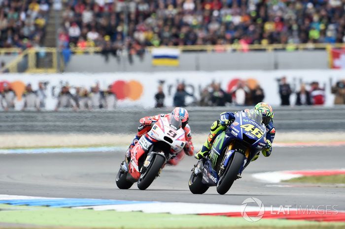 Valentino Rossi, Yamaha Factory Racing