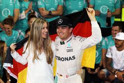 Nico Rosberg, Mercedes AMG F1 celebra su campeonato con el equipo y su esposa  Vivian Rosberg