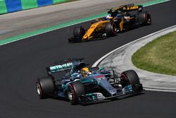 Lewis Hamilton, Mercedes-Benz F1 W08 Hybrid