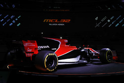 McLaren MCL32 tanıtılıyor