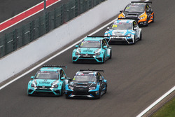 Frédéric Vervisch, Comtoyou Racing, Audi RS3 LMS; Jean-Karl Vernay, Leopard Racing Team WRT, Volkswa