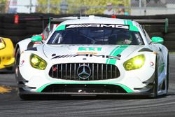 #33 Riley Motorsports Mercedes AMG GT3: Jeroen Bleekemolen, Ben Keating, Mario Farnbacher