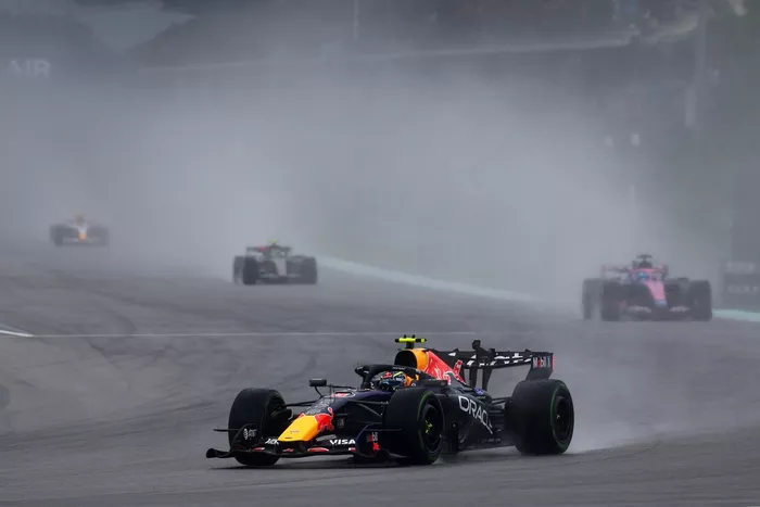Pierre Gasly, Alpine, Isack Hadjar, Red Bull Racing