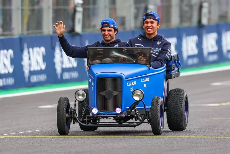 Carlos Sainz, Williams, Alexander Albon, Williams
