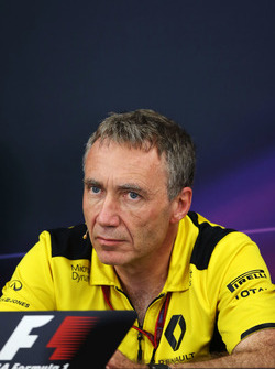 Боб Белл, технический директор Renault Sport F1 Team