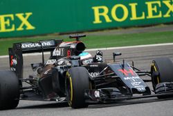 Fernando Alonso, McLaren MP4-31 waves to the fans