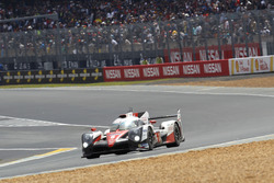 #6 Toyota Racing Toyota TS050 Hybrid: Стефан Сарразан Майк Конвей, Камуі Кобаясі