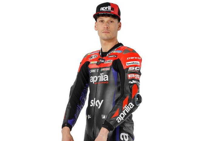 Lorenzo Savadori, Aprilia Racing