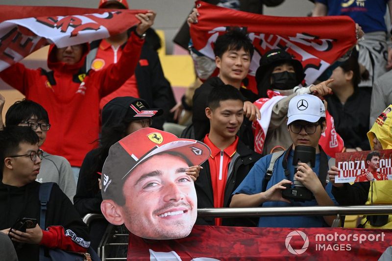 Il sostegno dei tifosi a Charles Leclerc, Scuderia Ferrari
