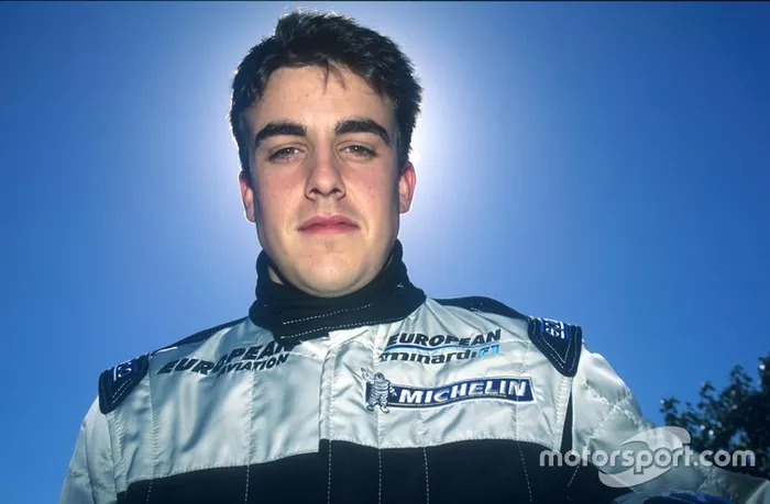Fernando Alonso: 22 temporadas en la F1 (23ª en curso)