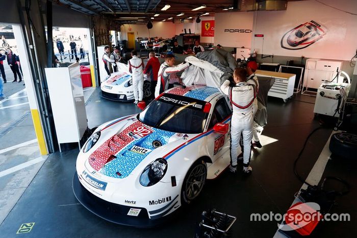#911 Porsche GT Team: Patrick Pilet, Nick Tandy, Frederic Makowiecki, #912 Porsche GT Team: Earl Bamber, Laurens Vanthoor, Mathieu Jaminet