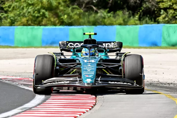 Fernando Alonso, Aston Martin AMR23