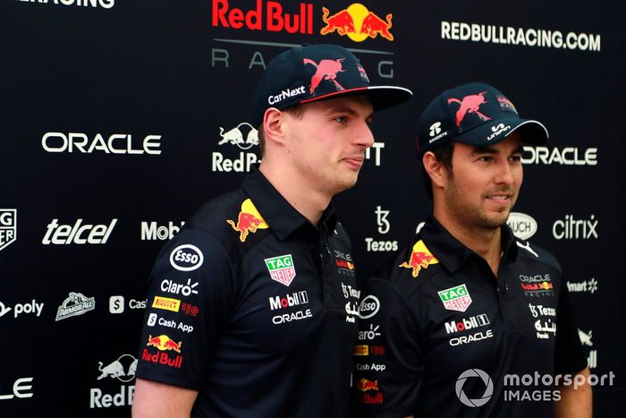 Max Verstappen, Red Bull Racing, Sergio Pérez, Red Bull Racing 