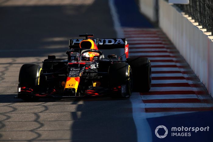 Max Verstappen, Red Bull Racing RB16B