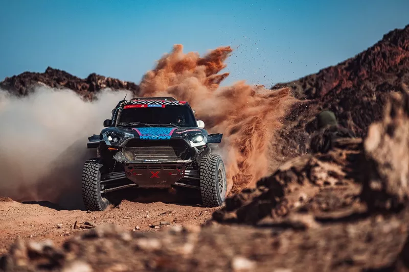 #241 X-Raid Mini JCW Team Mini : Vladas Jurkevicius, Aisvydas Paliukenas