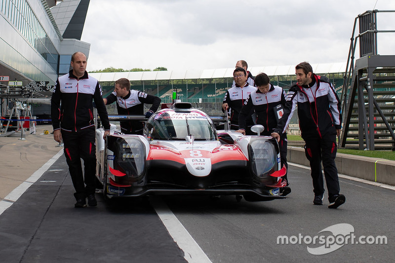 #8 Toyota Gazoo Racing Toyota TS050: Sébastien Buemi, Kazuki Nakajima, Fernando Alonso