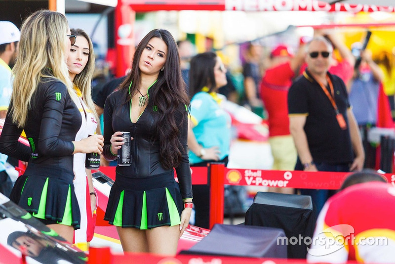 Grid girls