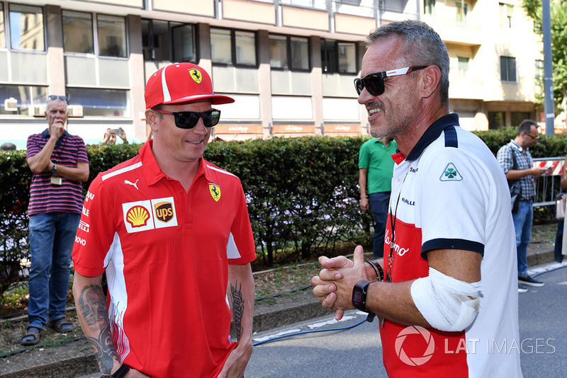 Kimi Raikkonen, Ferrari y Beat Zehnder, Sauber Manager