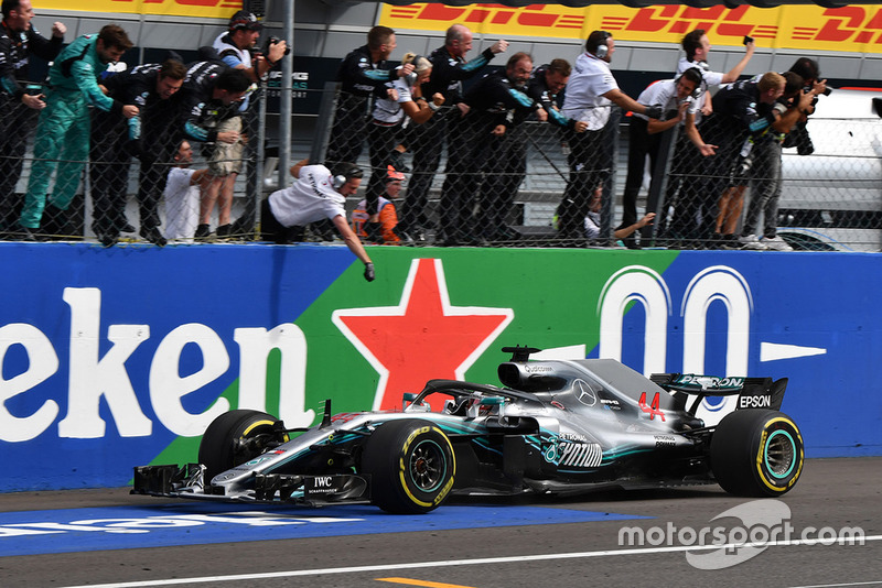Lewis Hamilton, Mercedes AMG F1 W09