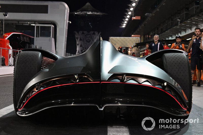 Mercedes-Benz EQ Silver Arrow concept