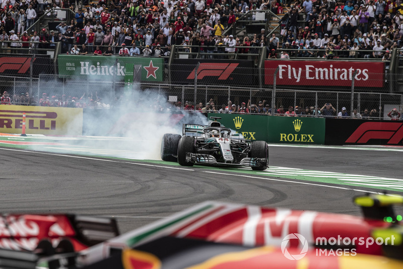 Lewis Hamilton, Mercedes-AMG F1 W09 EQ Power+ fête son titre