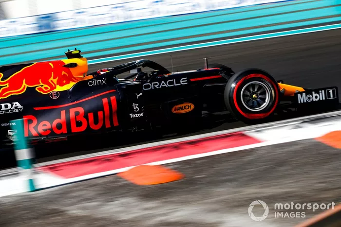 Sergio Pérez, Red Bull Racing RB16B