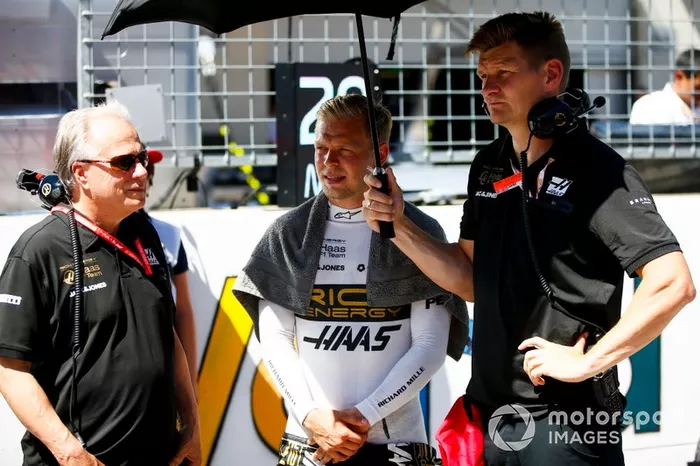 Gene Haas - Abandonou