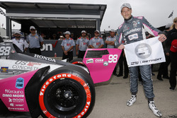 Marco Andretti, Herta - Andretti Autosport Honda celebrates winning the Verizon P1 Pole Award