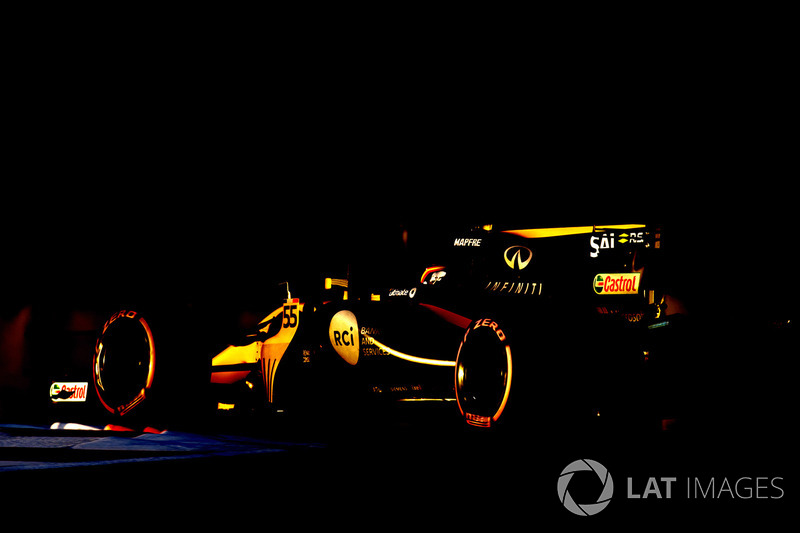 Carlos Sainz Jr., Renault Sport F1 Team RS17
