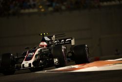 Kevin Magnussen, Haas F1 Team VF-17