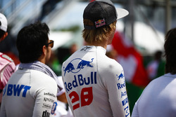 Sergio Perez, Force India, e Brendon Hartley, Toro Rosso
