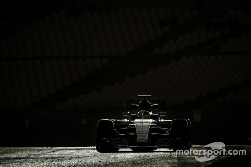 Lewis Hamilton, Mercedes AMG F1 W07 Hybrid