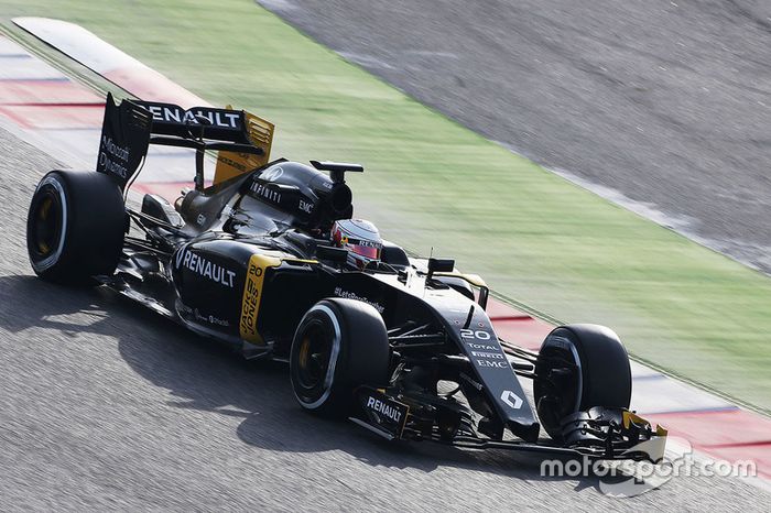 Kevin Magnussen, Renault Sport F1 Team RS16