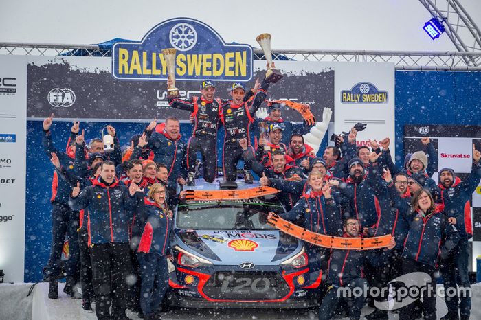 Los ganadores del Rally de Suecia 2018: Neuville, Nicolas Gilsoul, Hyundai i20 WRC, Hyundai Motorsport