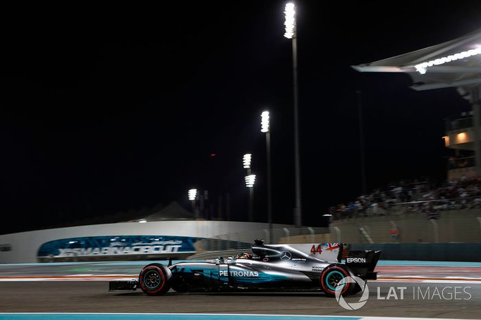 Lewis Hamilton, Mercedes-Benz F1 W08