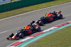 Max Verstappen, Red Bull Racing RB14 voor Daniel Ricciardo, Red Bull Racing RB14