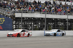 Brad Keselowski, Team Penske, Ford Fusion Wurth and Clint Bowyer, Stewart-Haas Racing, Chevrolet Cam