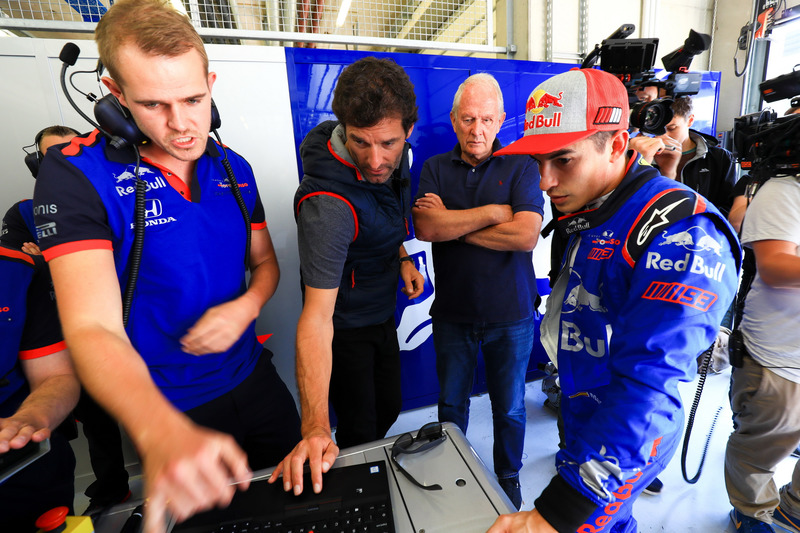 Marc Marquez, con el ex piloto de Formula 1, Mark Webber
