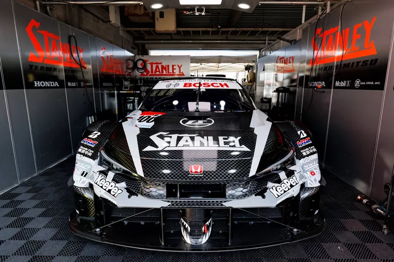 #100 STANLEY CIVIC TYPE R-GT
