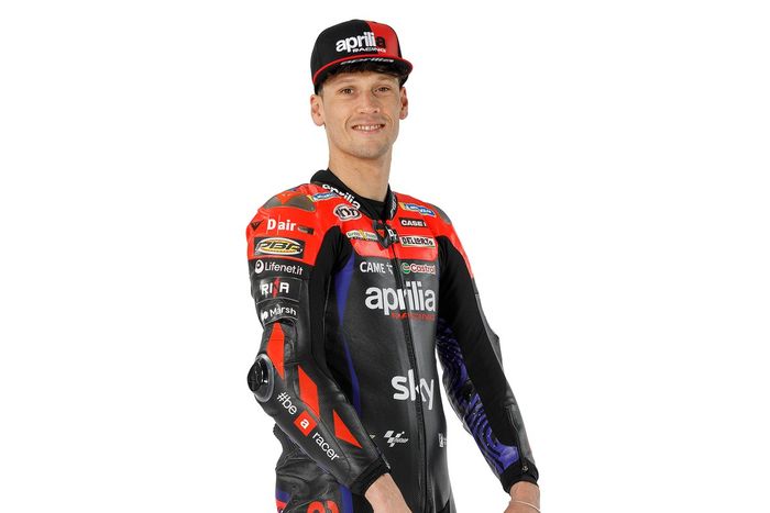 Lorenzo Savadori, Aprilia Racing