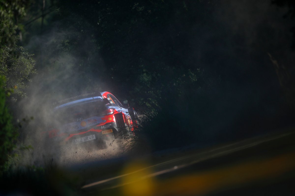 Thierry Neuville, Martijn Wydaeghe, Hyundai Motorsport Hyundai i20 Coupe WRC